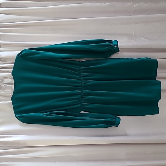 Emerald green long sleeve dress size small - Picture 4 of 5